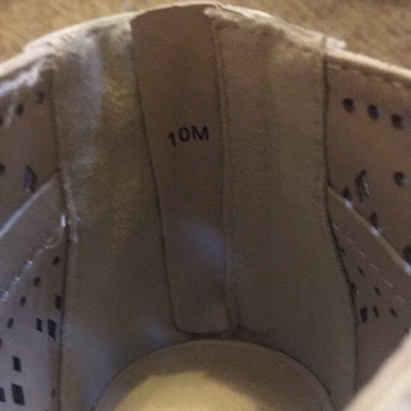 New Jellypop Clarita Cut Out Booties 10 - Picture 5 of 7